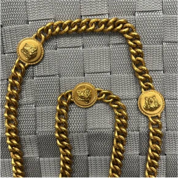Versace Medusa Gold chain (unisex) - Picture 6 of 8